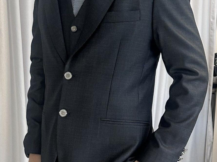 Tailored business suit fit detail at We Are Suitable Singapore